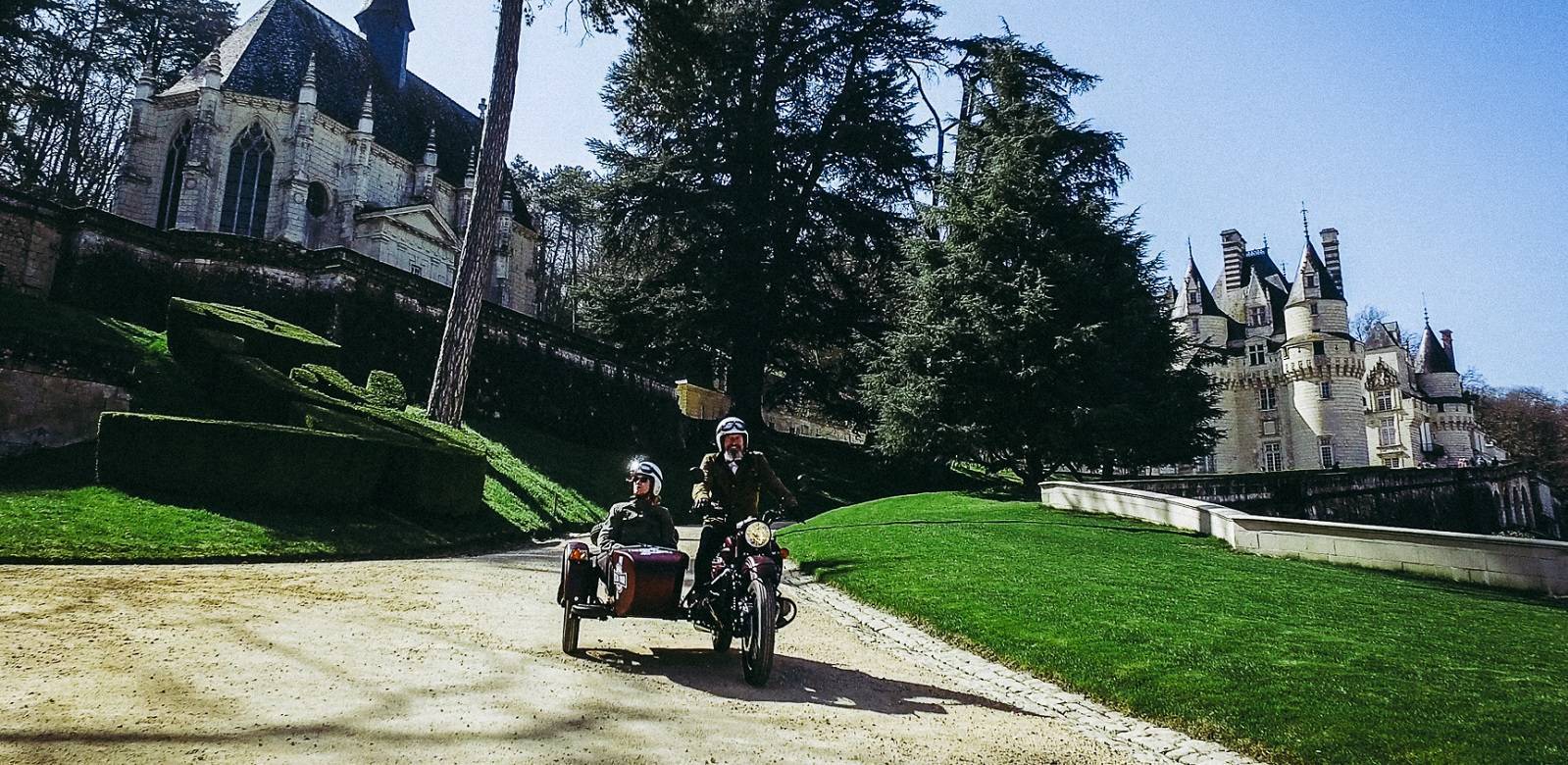 The Great Escape Loire Départ de Tours RETROTOUR